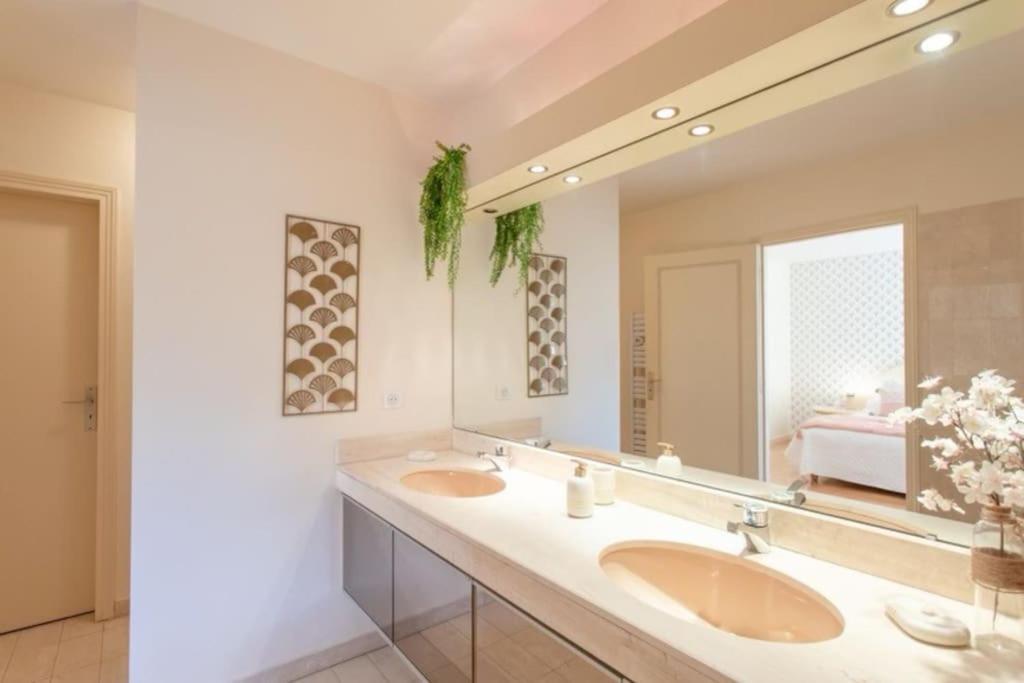 Pour 6 Avec Magnifique Terrasse De 114m2 Et Vue Panoramique * Nizza