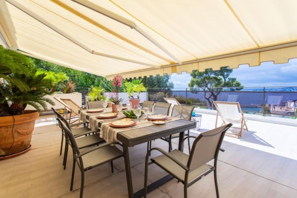 Pour 6 Avec Magnifique Terrasse De 114m2 Et Vue Panoramique Appartamento *